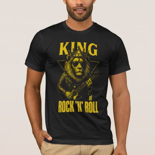King of Rock N Roll Lion with Crown and Guitar T-Shirt (Vorderseite)
