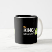 King of Spreadsheets Zwei-Tone-Kaffee-Tasse Zweifarbige Tasse (VorderseiteRechts)