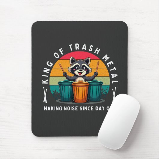 King of Trash Metal Funny Raccoon Drummer Mousepad (Mit Mouse)