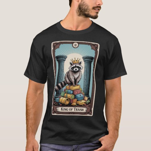 King of Trash Racoon Card T-Shirt (Vorderseite)