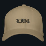 KING-Text für Männer Bestickte Baseballkappe<br><div class="desc">KING Text Handsome Men's Stickbestickte Baseball Cap, Size of the Flexfit Wool Cap is L/XL, 7 1/8" - 7 5/8" und Sie können den Text bearbeiten. Farbe ist Khaki. Stil: Die FlexFit Wolle Cap zeichnet sich durch ein klassisches Baseball-Cap-Design mit geschwungener Brille aus. Es ist in verschiedenen Farben erhältlich und...</div>