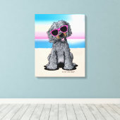 KiniArt Goldendoodle Dog Beach Leinwanddruck (Insitu (Holzboden))