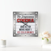 Kino Filmabend Theater Mauer Quadratische Wanduhr (Zuhause)