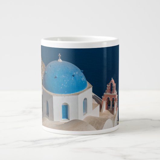 Kirche auf der Insel Santorini, Griechenland Jumbo-Tasse (Vorderseite)