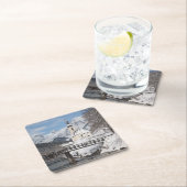 Kirche im Schnee mit den Alpen im Winter Rechteckiger Pappuntersetzer (Vor Ort)