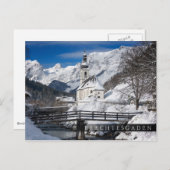 Kirche im Schnee mit den Alpen Postkarte (Vorne/Hinten)