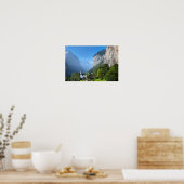 Kirche in Lauterbrunnen, Schweiz Poster (Küche)