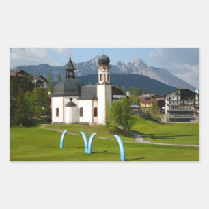 Kirche in Seefeld, Österreich, rechteckiger Aufkle Rechteckiger Aufkleber