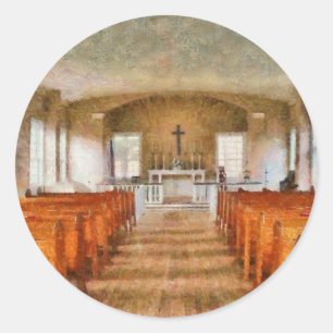 Kirche - Innenansicht einer Kirche Runder Aufkleber