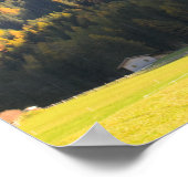 Kirche mit Dolomiten Berghang Poster (Ecke)