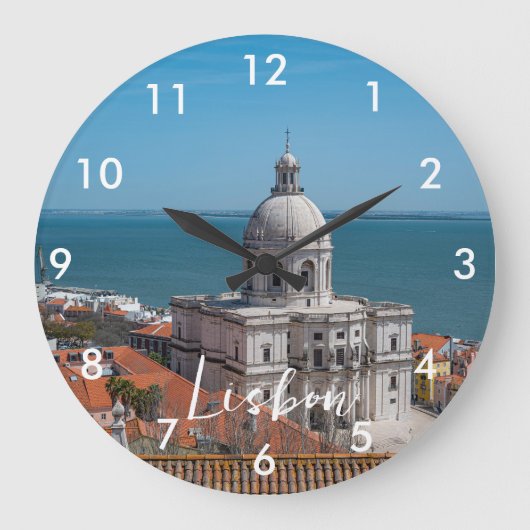 Kirche Santa Engracia in Lissabon, Portugal Große Wanduhr (Vorderseite)