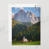 Kirche vor den Dolomiten in Italien Postkarte (Vorne/Hinten)