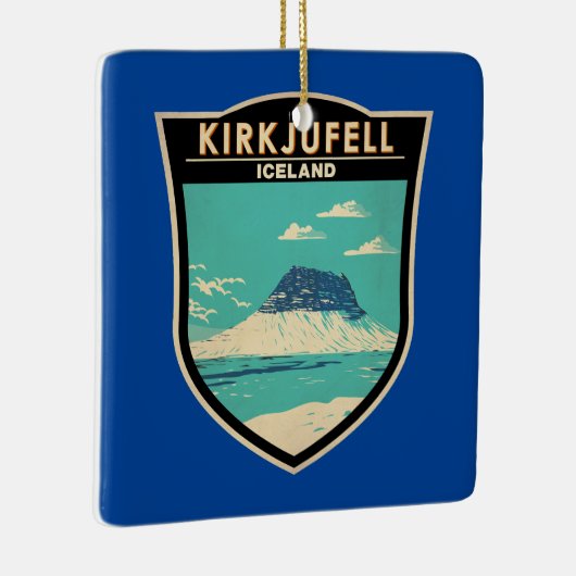 Kirkjufell Island Reisen Vintag Keramikornament (Rechts)
