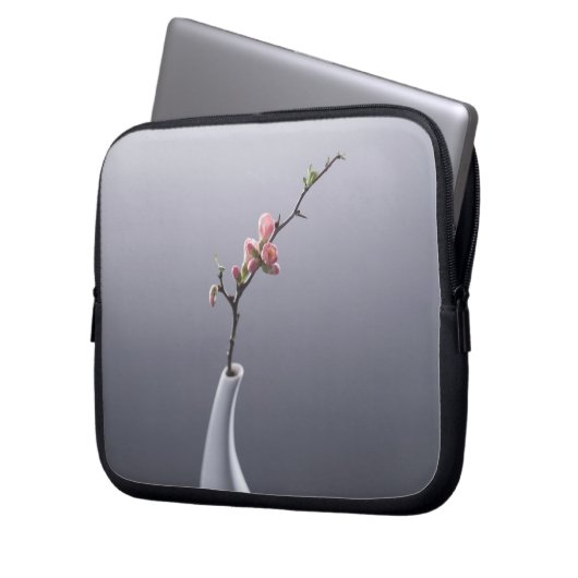 Kirschblüte im Vase Laptopschutzhülle (Vorderseite Links)