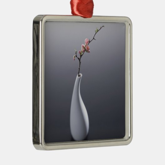 Kirschblüte im Vase Silbernes Ornament (Rechts)