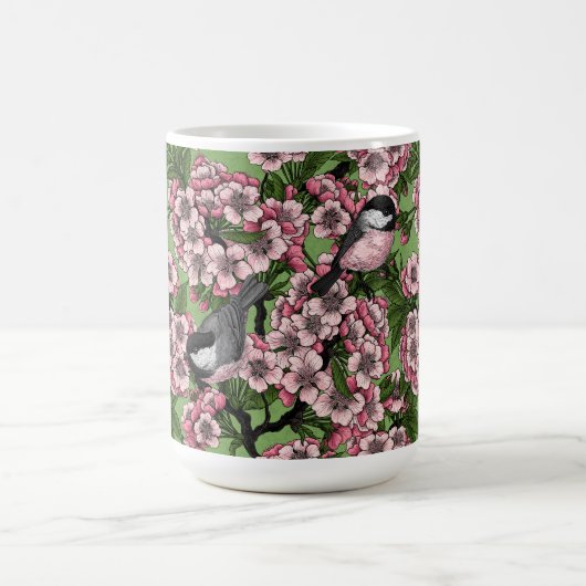 Kirschblüte und Kichererbsen auf Grün Kaffeetasse (Mittel)