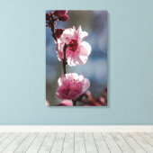 Kirschblüten im Sonnenschein Leinwanddruck (Insitu (Holzboden))