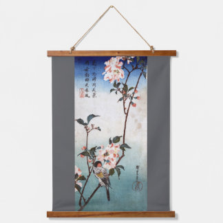 Kirschblütenbaum mit Schwalbe, Hiroshige Wandteppich Mit Holzrahmen