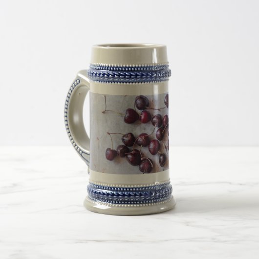Kirschen Bierglas (Vorderseite Links)