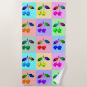 Kirschen im Pop Art Style Strandtuch (Vorderseite)