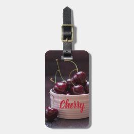 Kirschen in rosa Schüssel für Obstliebhaber Gepäckanhänger