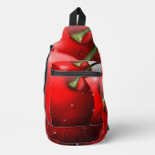 Kirschen mit Taubentropfen Crossbody Bag (Vorderseite)