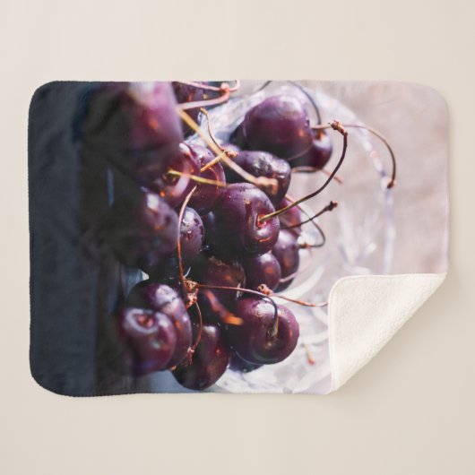 Kirschen Sherpadecke (Vorderseite (Horizontal))