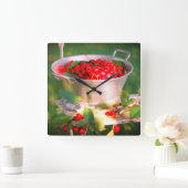 Kirschharfen, Hütte Rosalinde Quadratische Wanduhr (Zuhause)