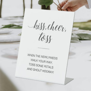 Kiss Cheer Toss Blume Confetti Wedding Sockelschild