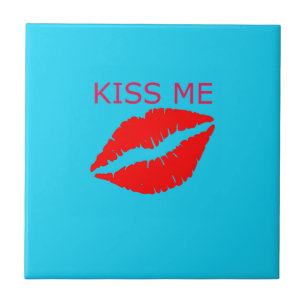 Kiss Me Fliese
