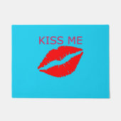 Kiss Me Fußmatte (Vorderseite)