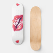 Kiss Me Glossy Red Lips Art Illustration Skateboard (Vorderseite)