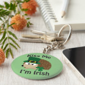 Kiss Me I bin irischer Igel Schlüsselanhänger (Seite)