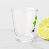 Kiss Me I bin Irish Green Kleeblatt Personalisieru Schnapsglas (Links)