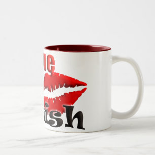 Kiss Me I bin jüdisch Zweifarbige Tasse