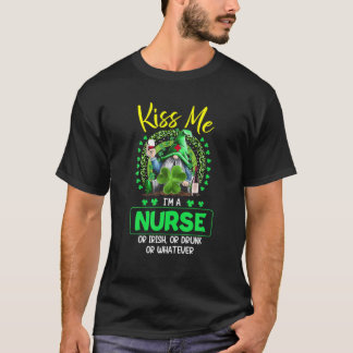 Kiss Me Ich bin ein irischer Krankenpfleger T-Shirt