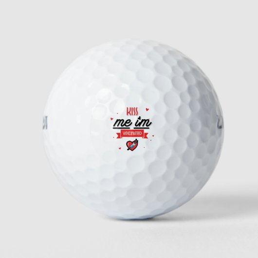 Kiss Me Ich bin geimpft Golfball (Vorderseite)