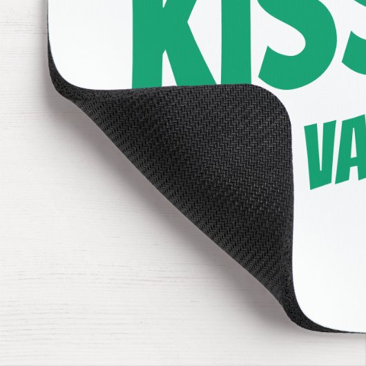 Kiss Me Ich bin geimpft Modernes Niedliches Zitat Mousepad (Ecke)
