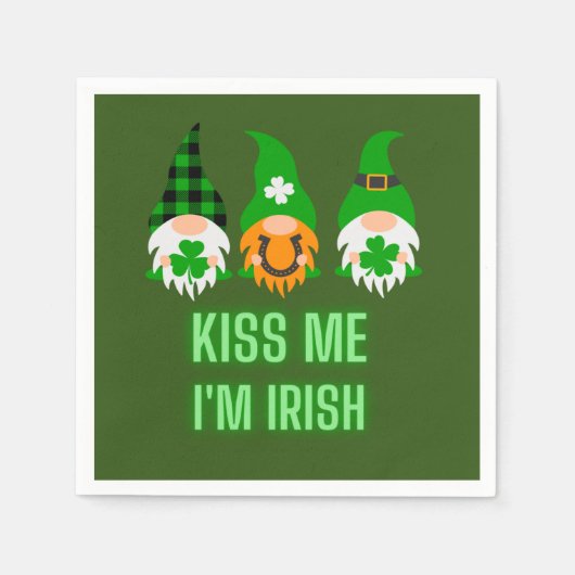 Kiss Me Ich bin Irish St. Patrick's Day Gnome Klee Serviette (Vorderseite)