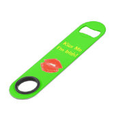 Kiss Me Ich bin Irish St. Patricks Day Green 4Sean Speedflaschenöffner (Rückseite Schrägansicht)