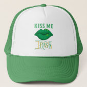 Kiss Me Ich bin Irish St. Patrick's Day Green Klee Truckerkappe (Vorderseite)