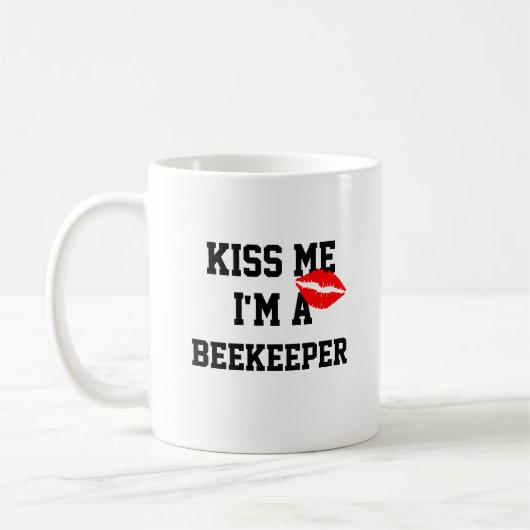 Kiss Me Im a Beekeeper Tasse (Links)