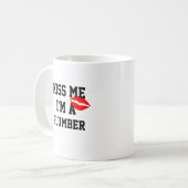Kiss me Im a Plumber Tasse (Vorderseite Links)