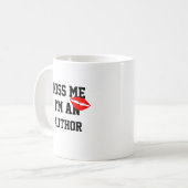Kiss Me Im Author Tasse (Vorderseite Links)
