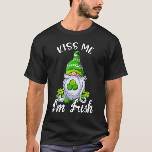 Kiss Me I'm Irish. Gnome Shamrock Clover Saint Pat T-Shirt (Vorderseite)