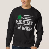 Kiss Me I'm Irish T-Shirt Saint Patrick Day Shirt (Vorderseite)