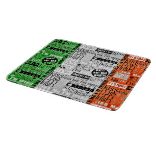 Kiss Me Irish Flag Schneidebrett