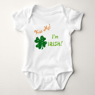 Kiss Me Irish Punkt Kleeblatt Baby Strampler