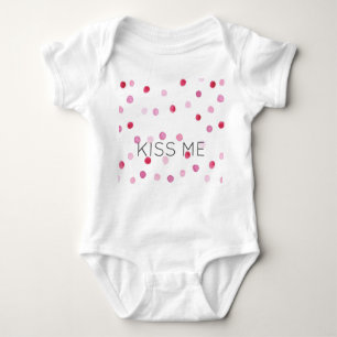 KISS ME Pink Aquarell Dots Sweet Valentine Fun Baby Strampler