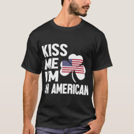 Kiss Me Series (Ich bin Amerikanerin) Männerrolle  T-Shirt